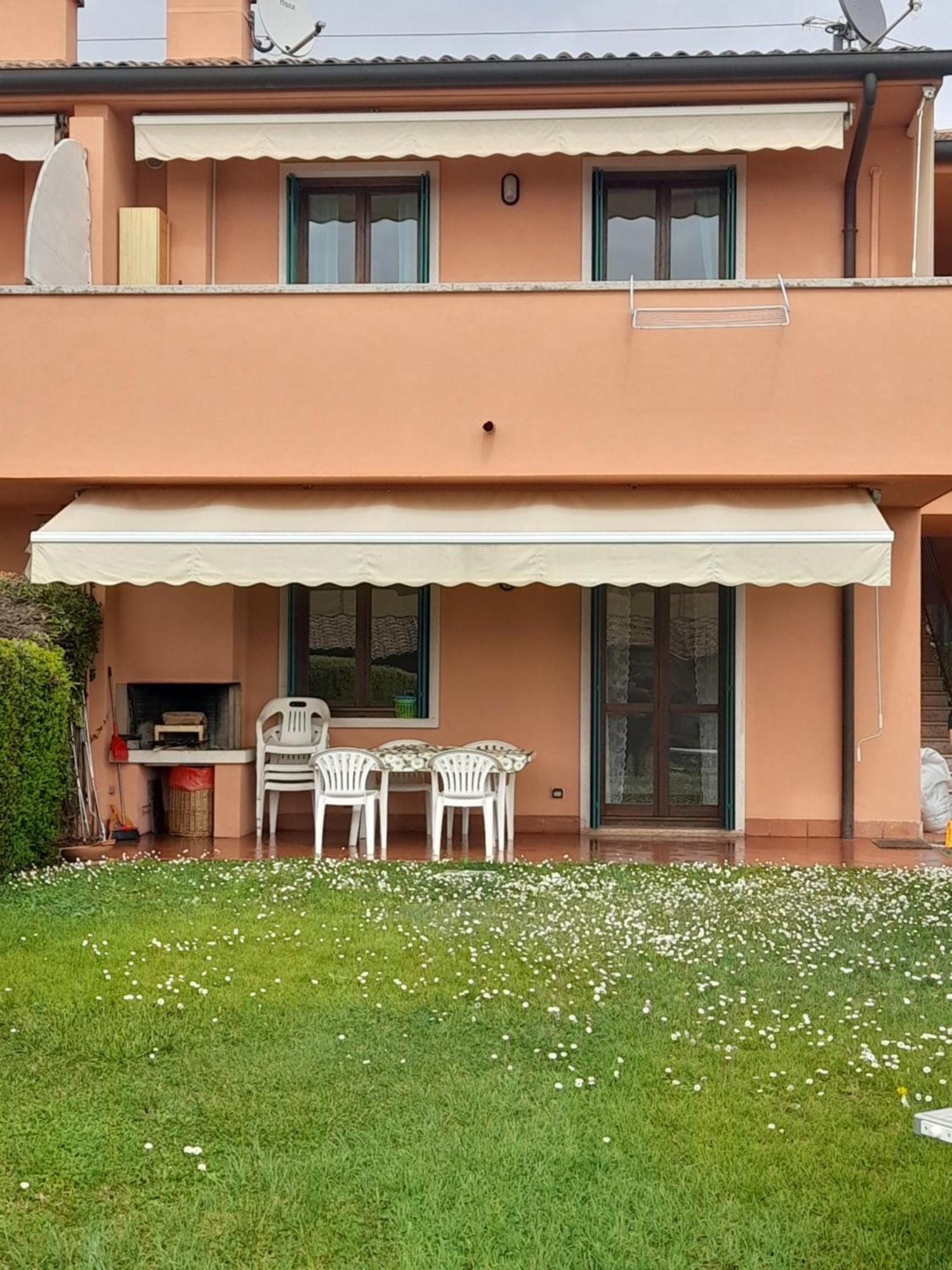 Mahatma Residence Lake View Lazise Kültér fotó